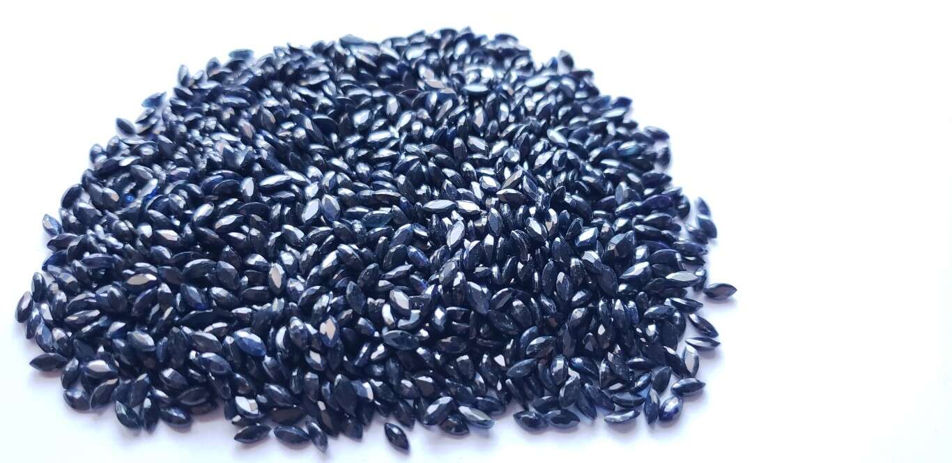 Blue Sapphire Marquise: 5mm x 2.5mm