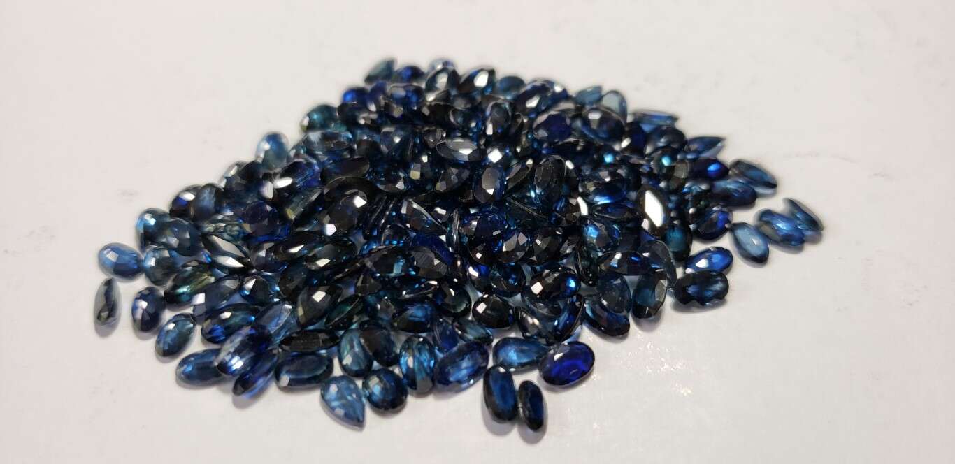 Blue Sapphire Oval: 5mm x 3mm