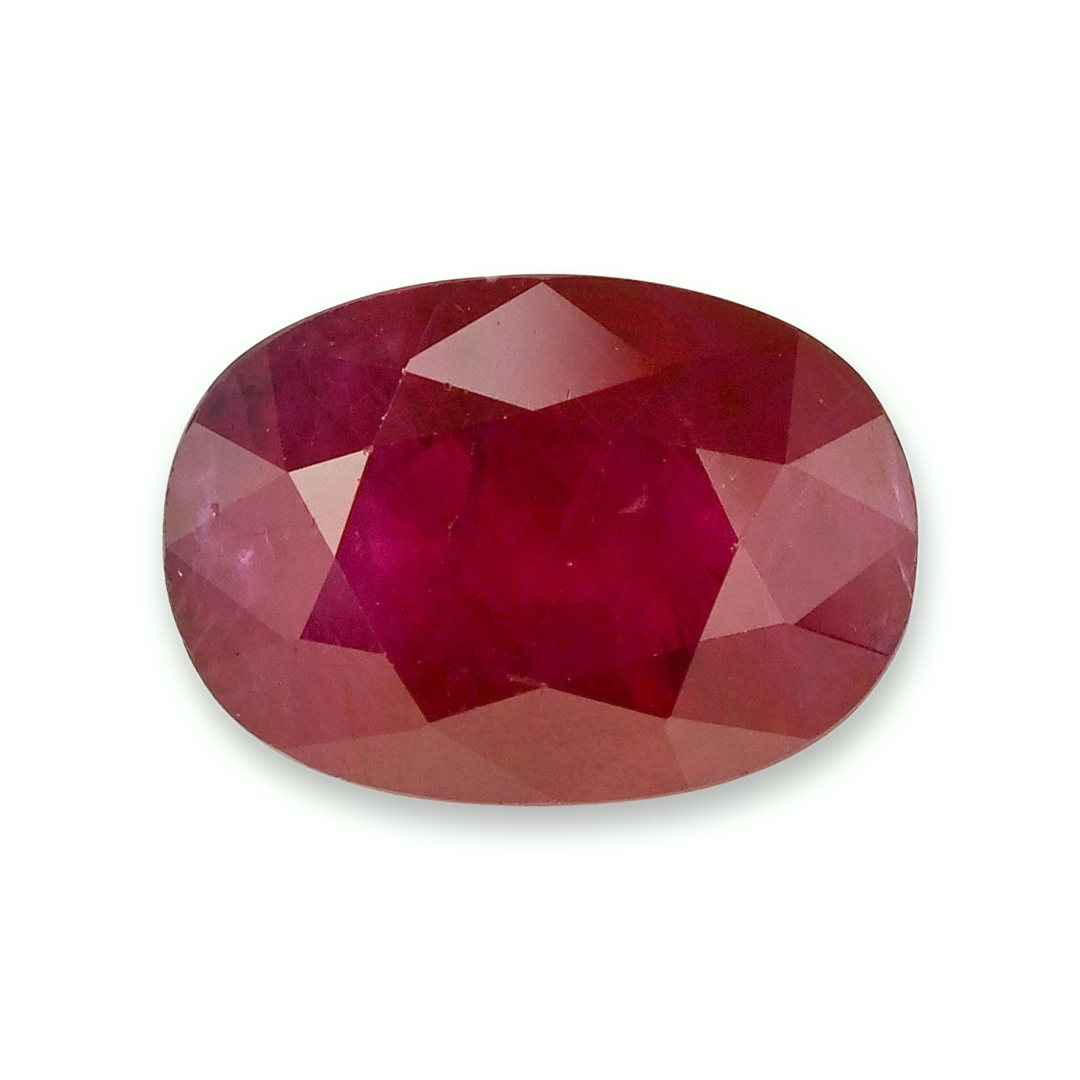 Ruby Oval: 4.24ct
