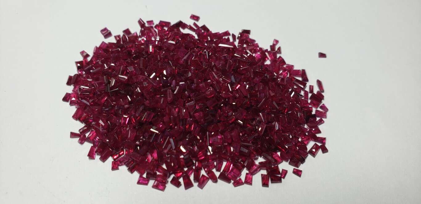 Ruby Baguette: 4mm x 2mm