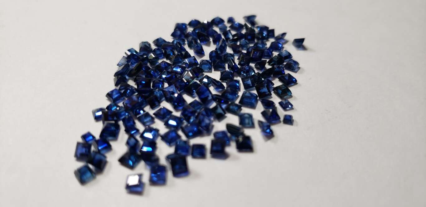 Blue Sapphire Square Cut: 2.5mm - 4mm