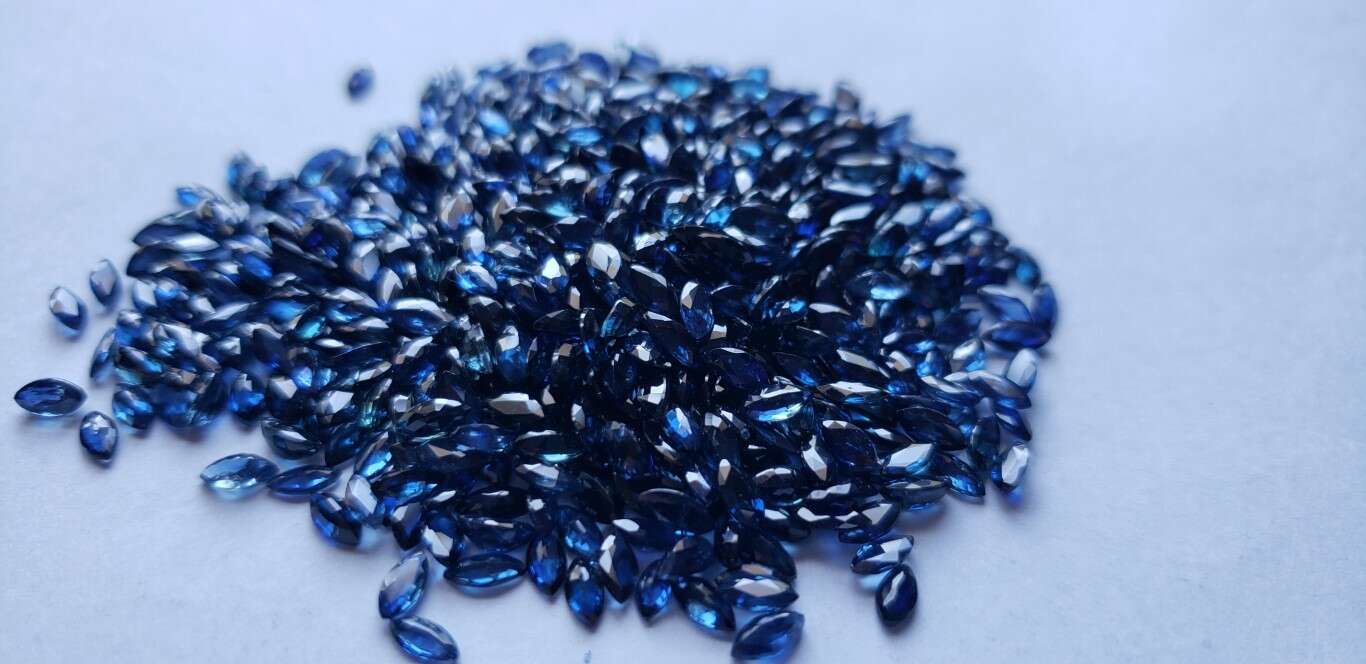 Blue Sapphire Marquise: 5mm x 2.5mm