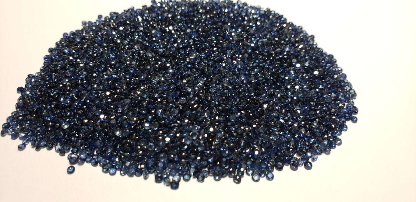 Blue Sapphire Round: 2mm - 2.5mm
