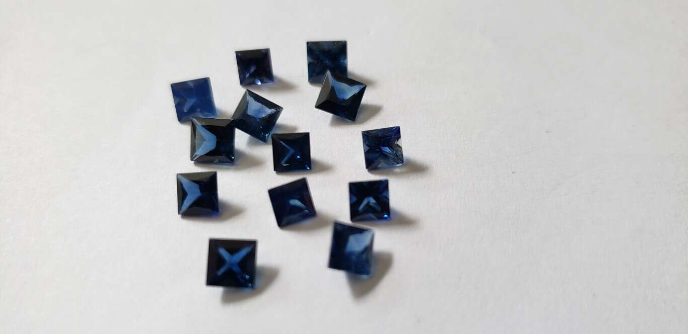 Blue Sapphire Princess Cut: 4mm - 4.5mm