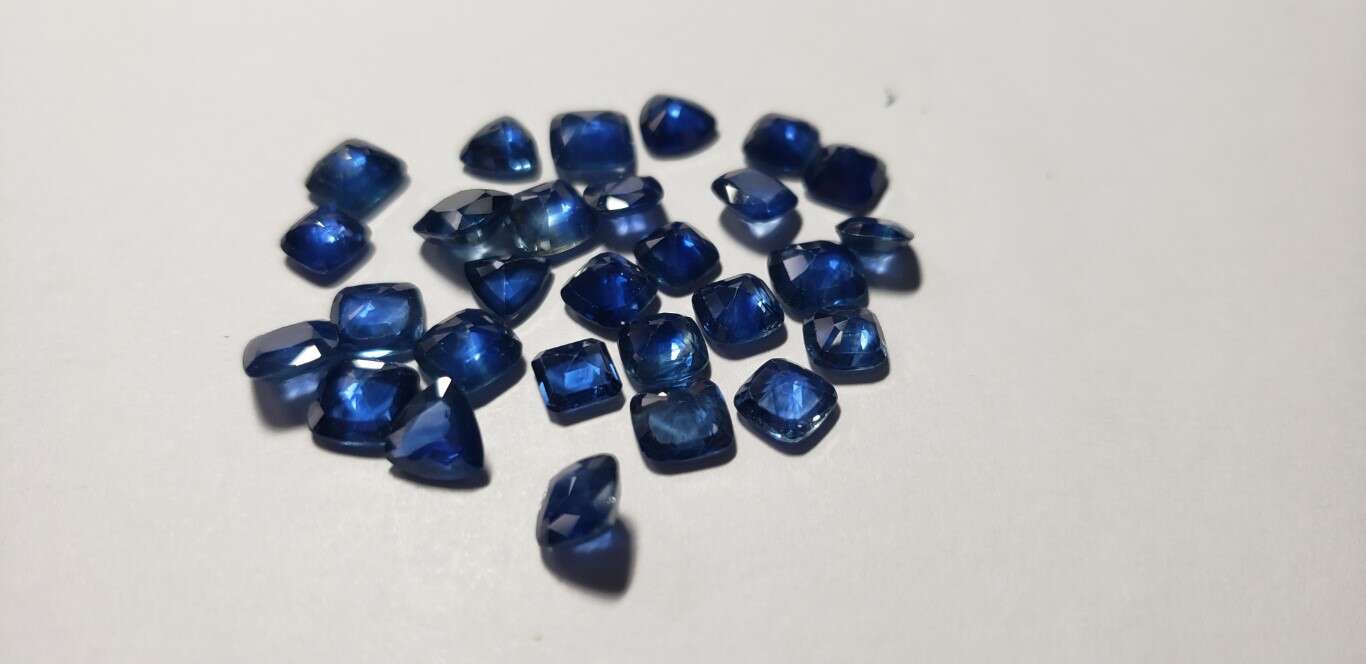 Blue Sapphire Cushion: 5mm - 7mm