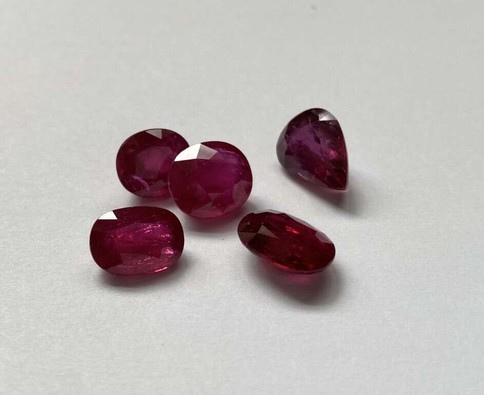 Ruby Mix 4.5ct Size