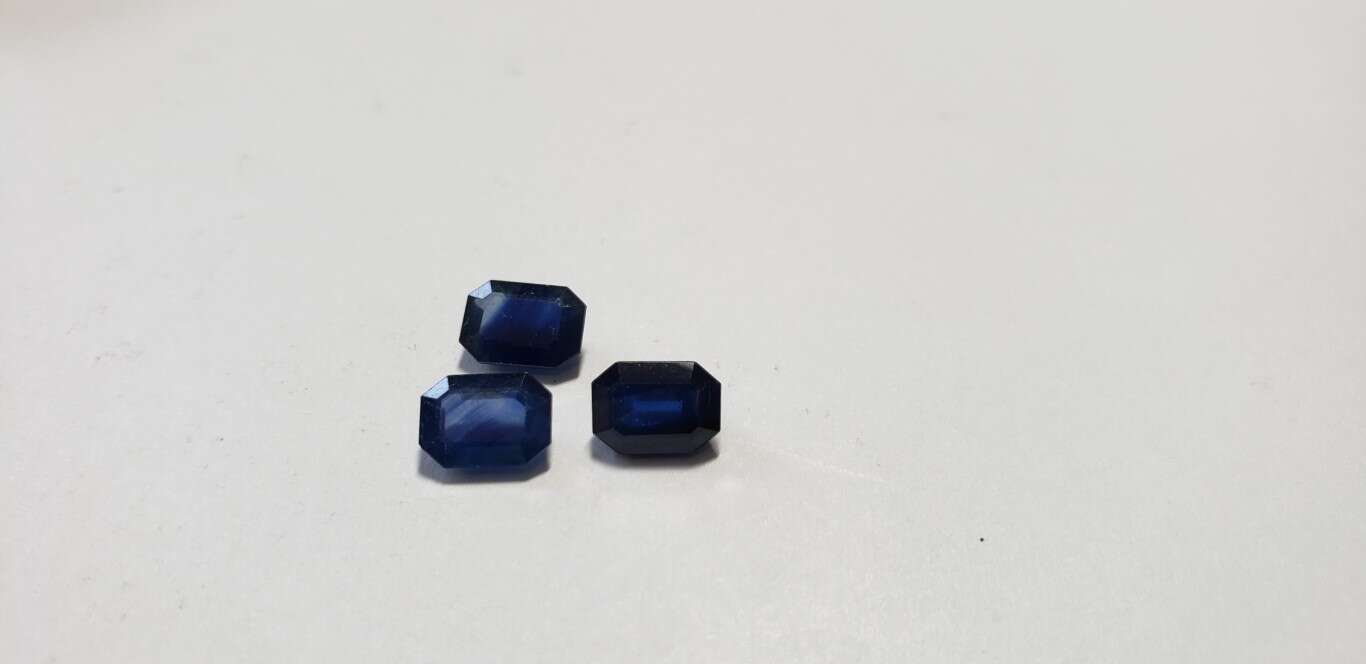 Blue Sapphire Octagon: 7mm x 5mm