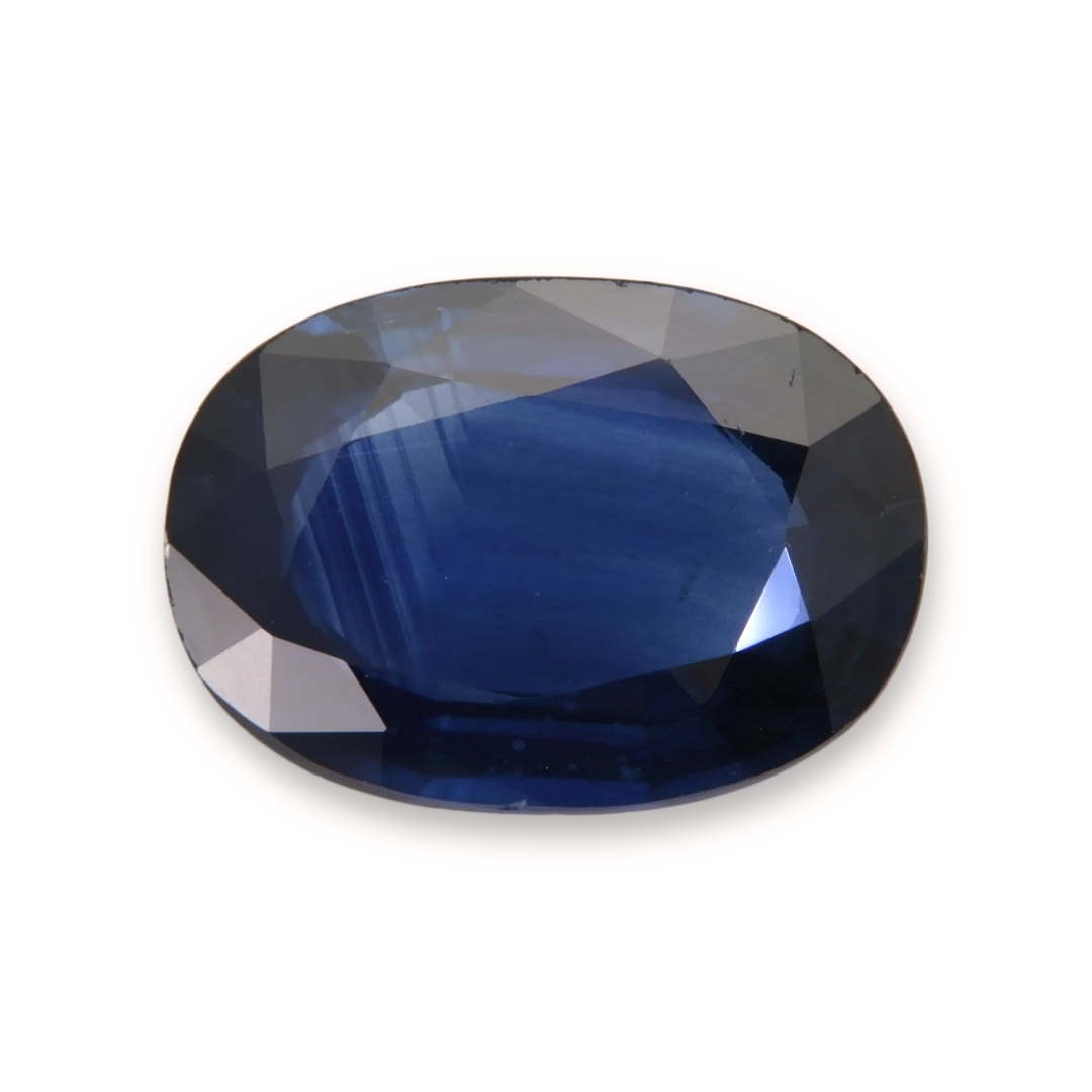 Blue Sapphire Oval: 4.92ct
