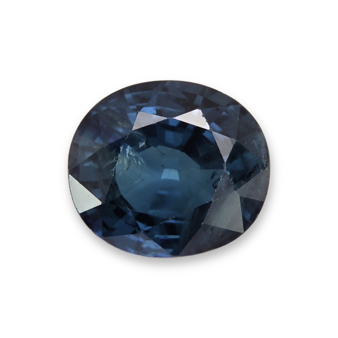 Sapphire Oval: 3.93ct