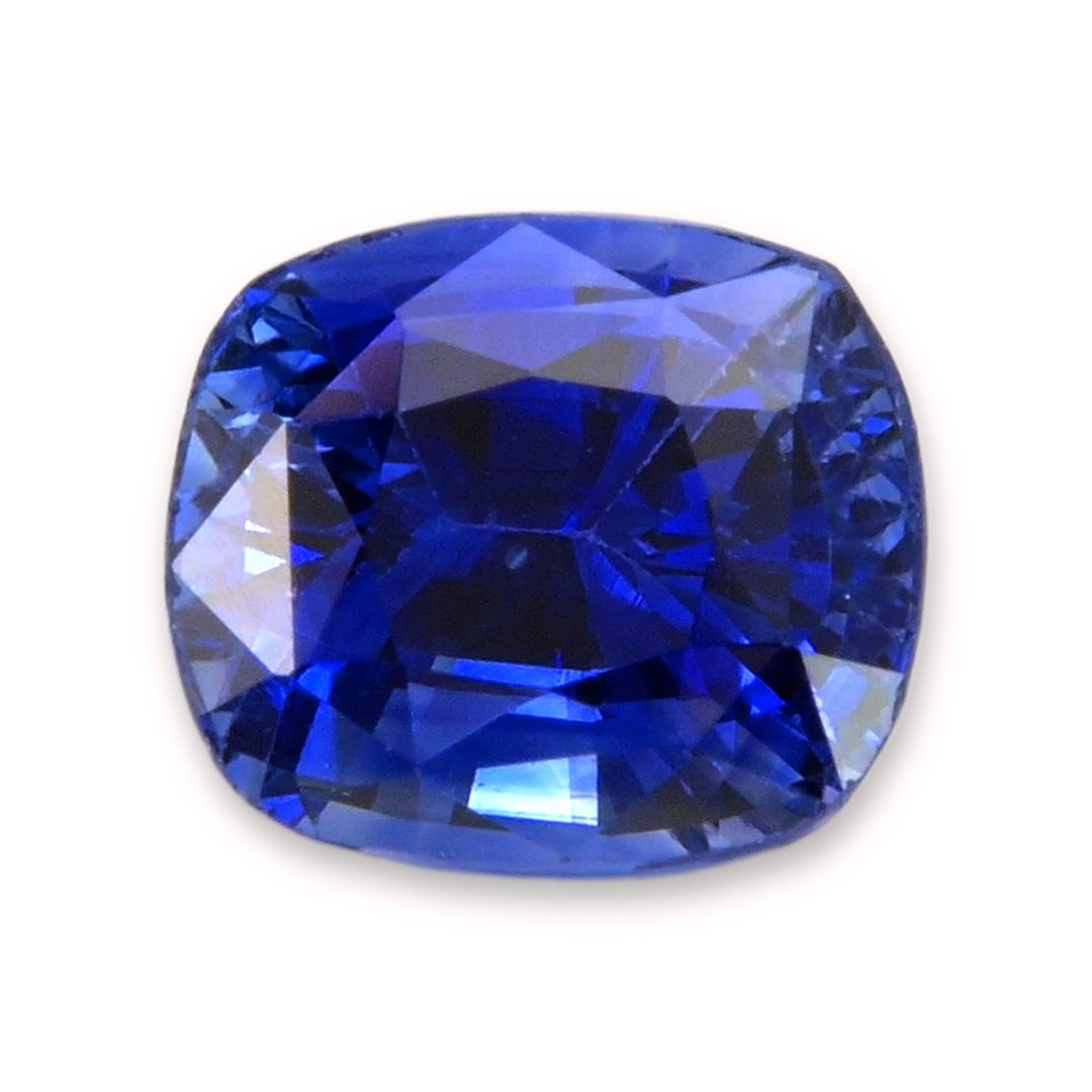 Sapphire Cushion: 1.82ct