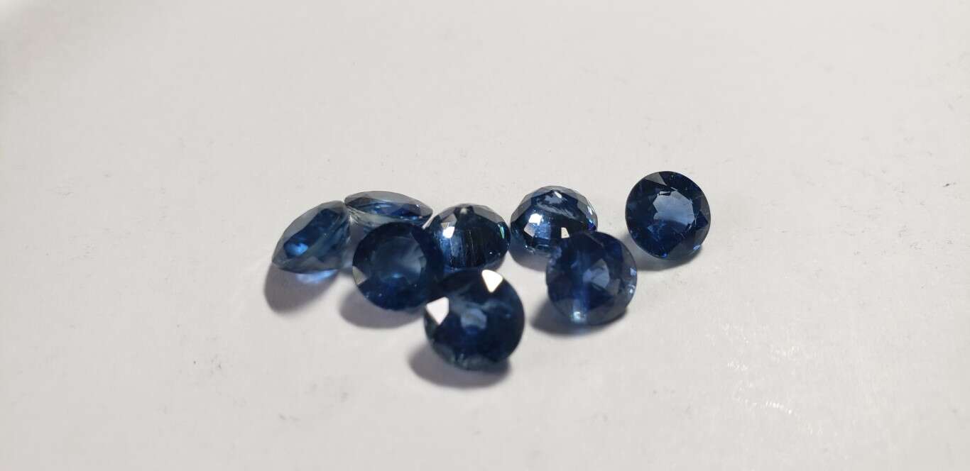 Blue Sapphire Round: 6.5mm