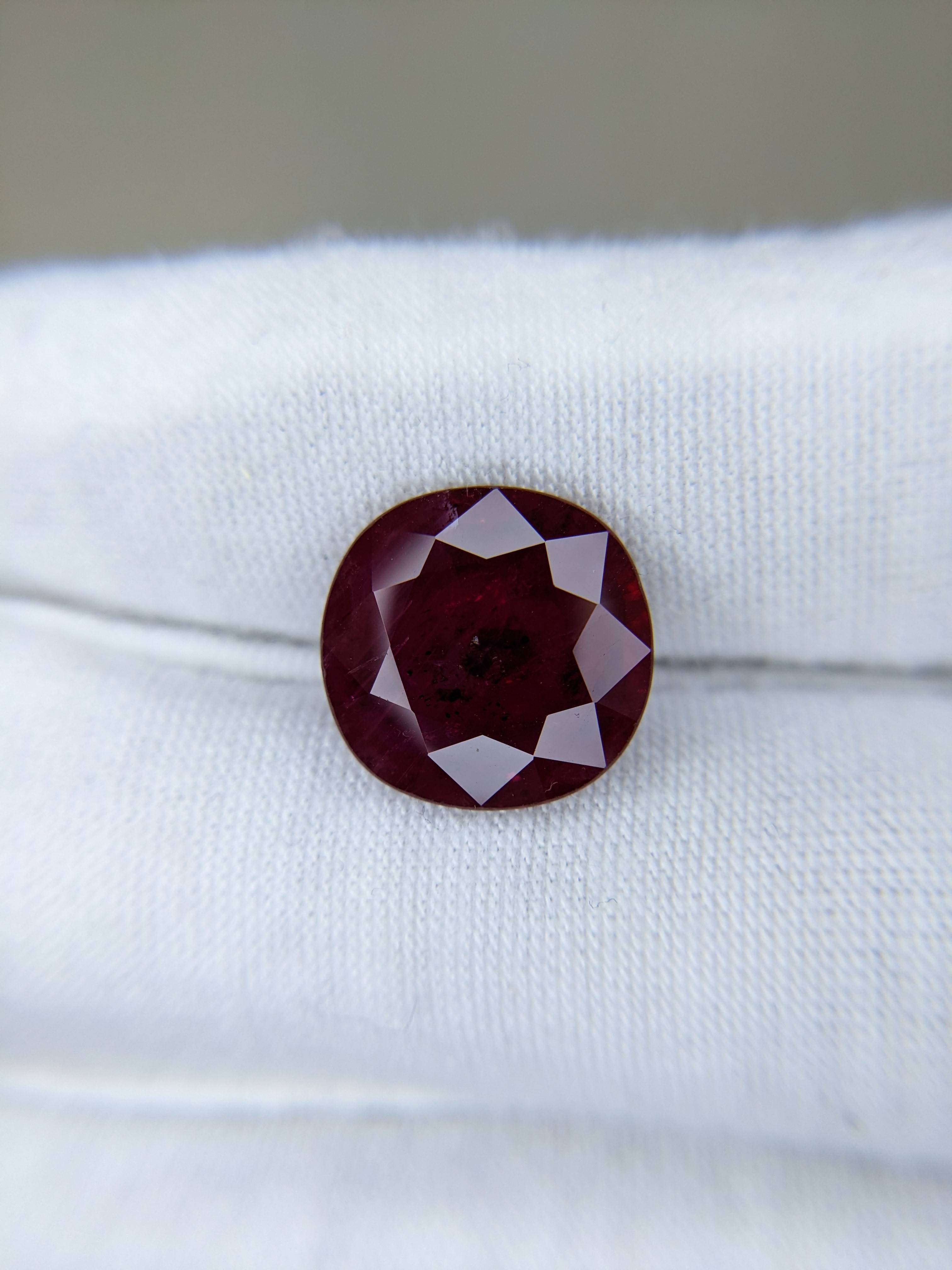 Ruby Cushion: 8.37ct