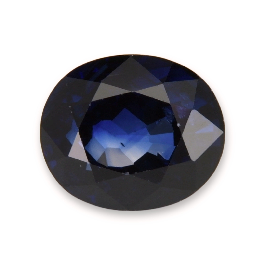 Sapphire Oval: 4.14ct