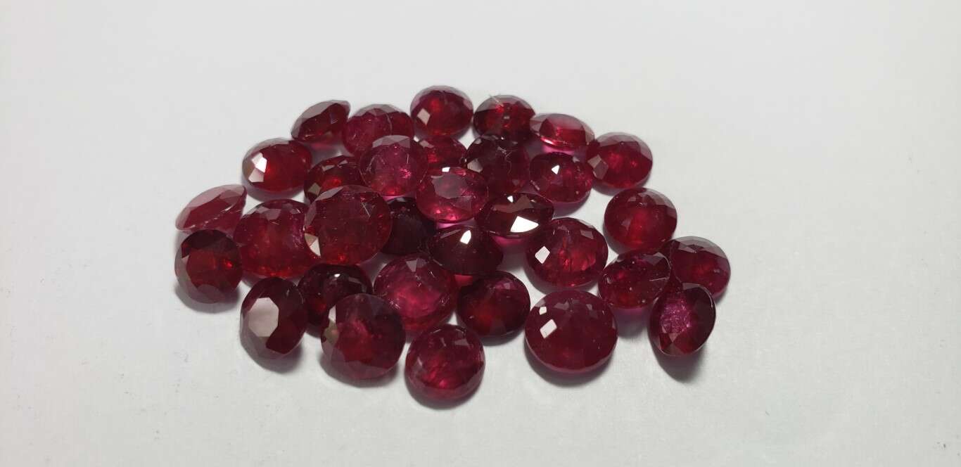 Ruby Round: 6mm - 8mm