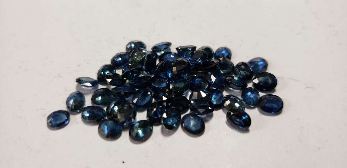 Blue Sapphire Oval: 5mm x 4mm