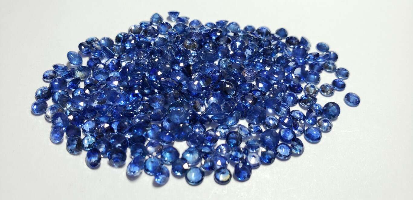 Ceylon Round: 4mm - 4.5mm