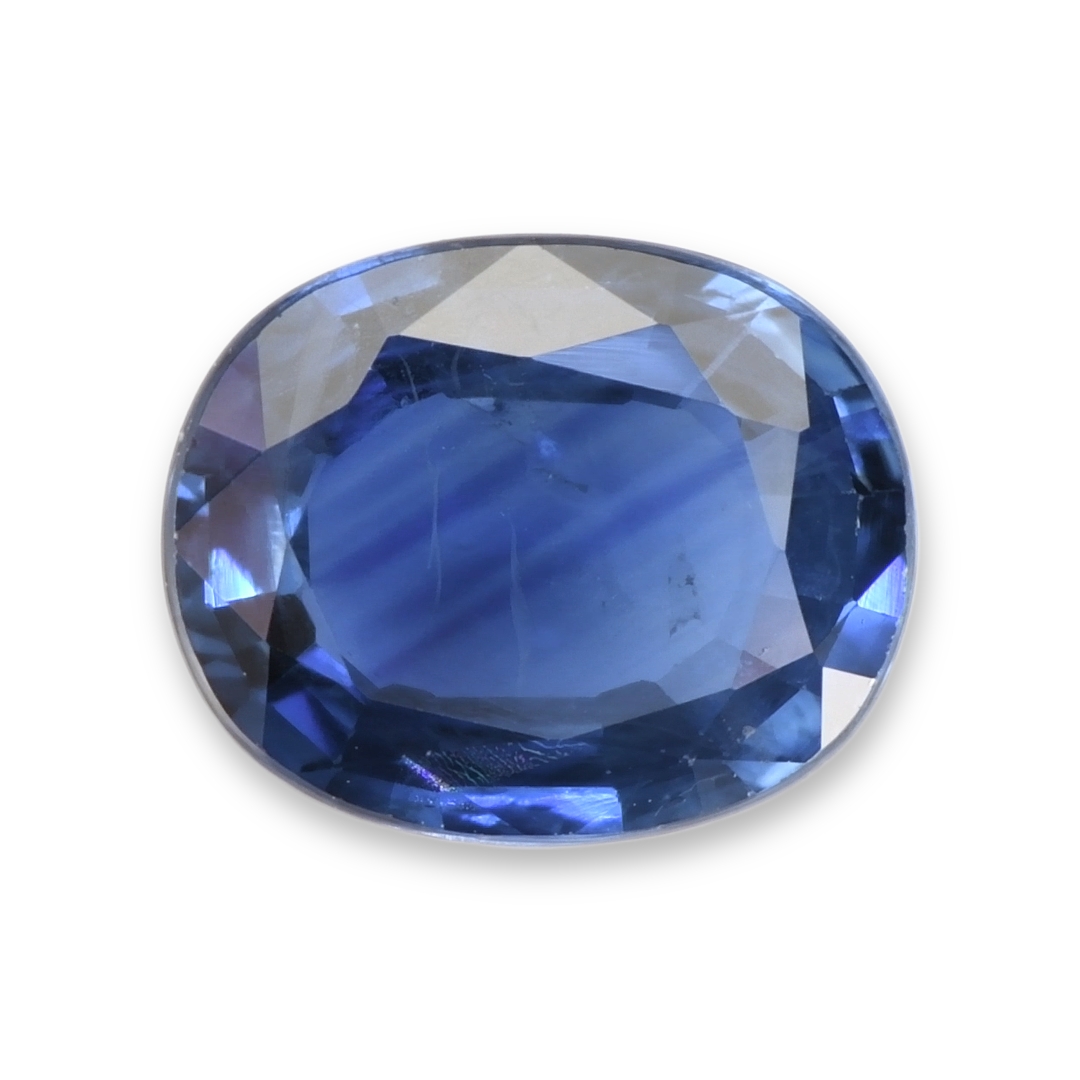 Sapphire Oval: 3.02ct