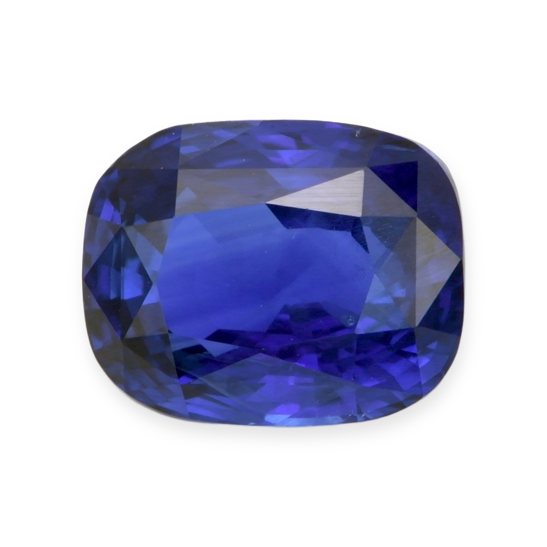 Blue Sapphire Cushion: 3.05ct