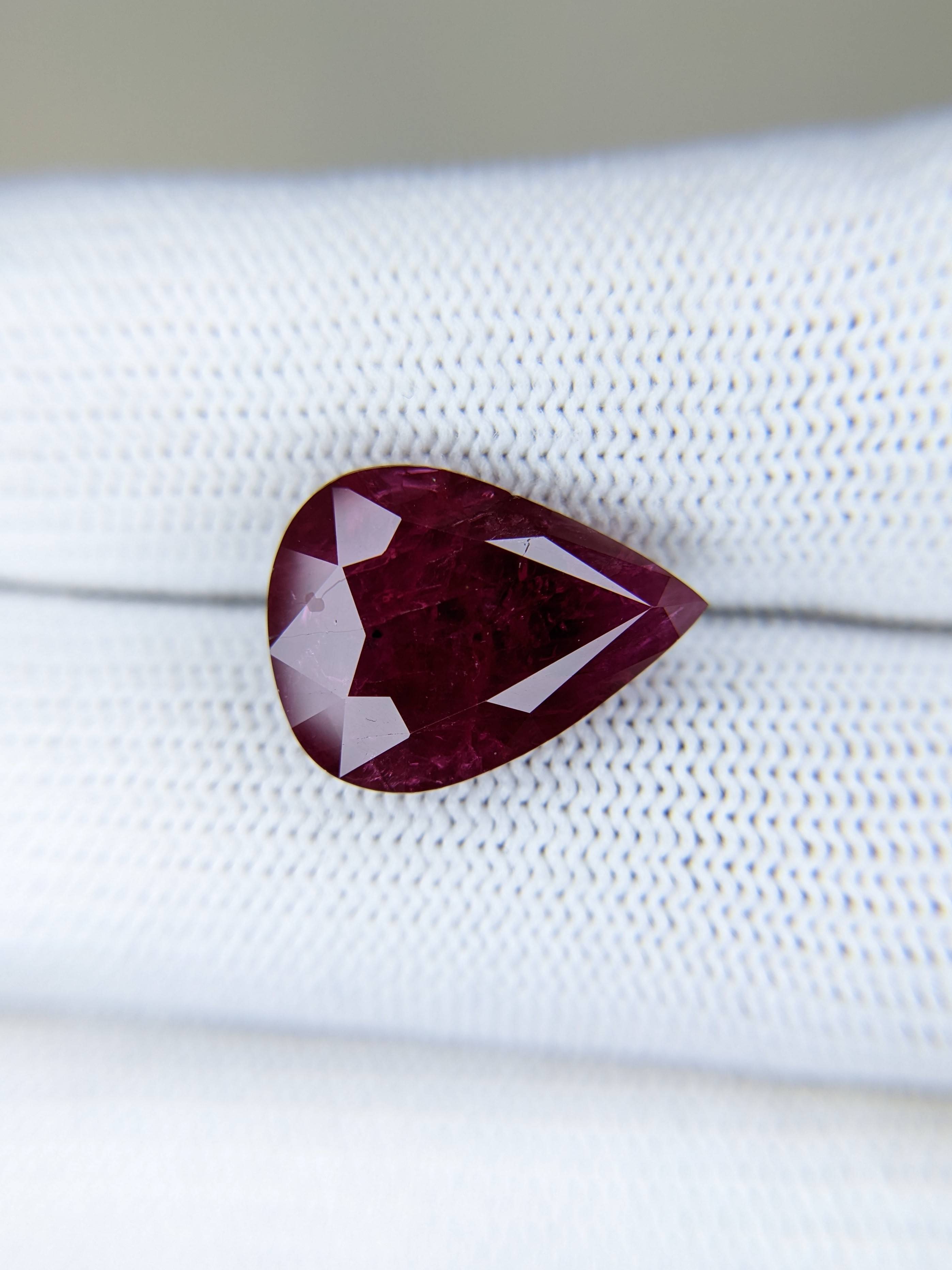 Ruby Pear: 8.41ct