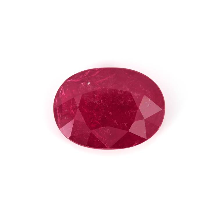 Ruby Oval: 3.96ct