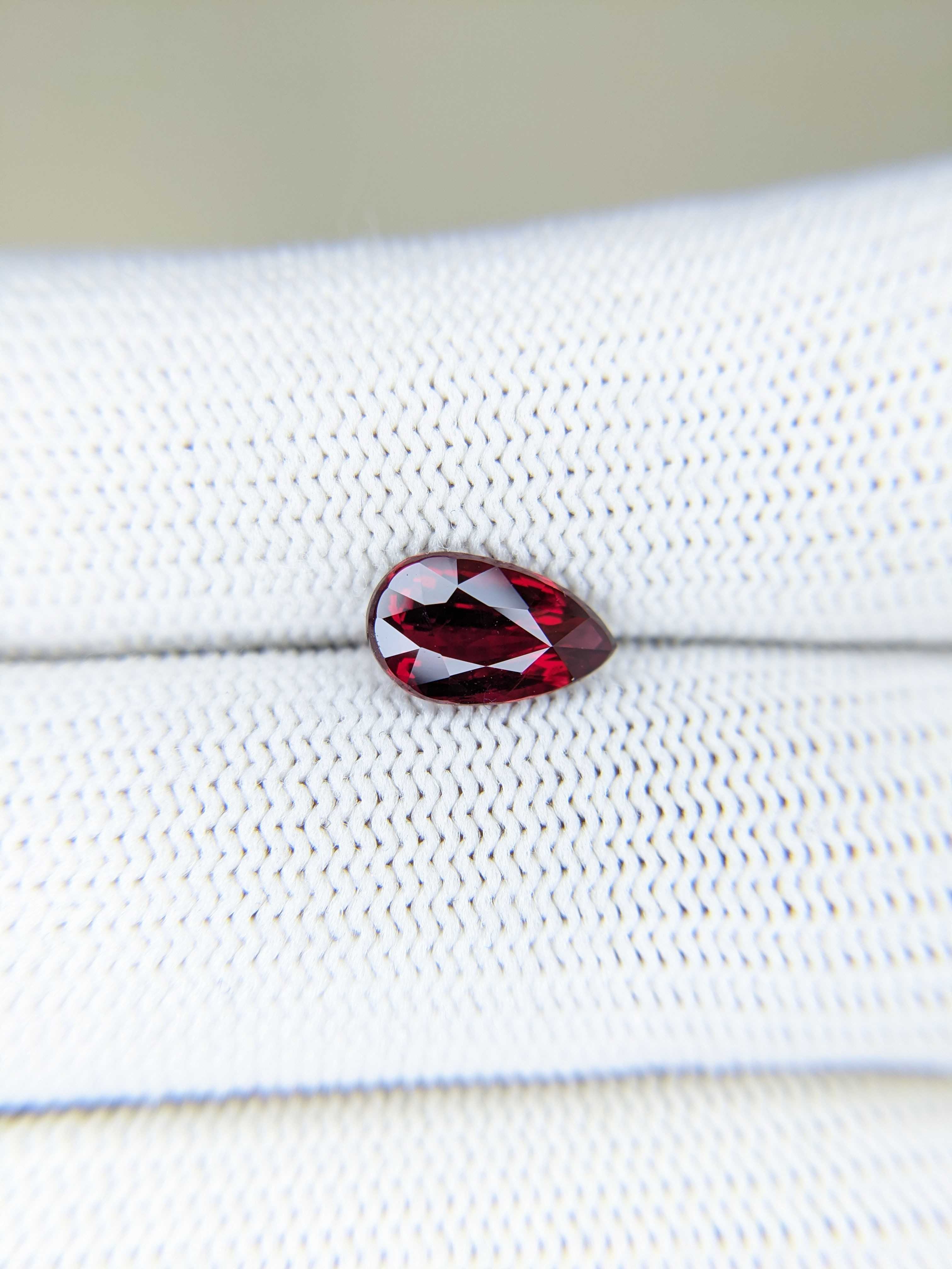 Ruby Pear: 2.01ct