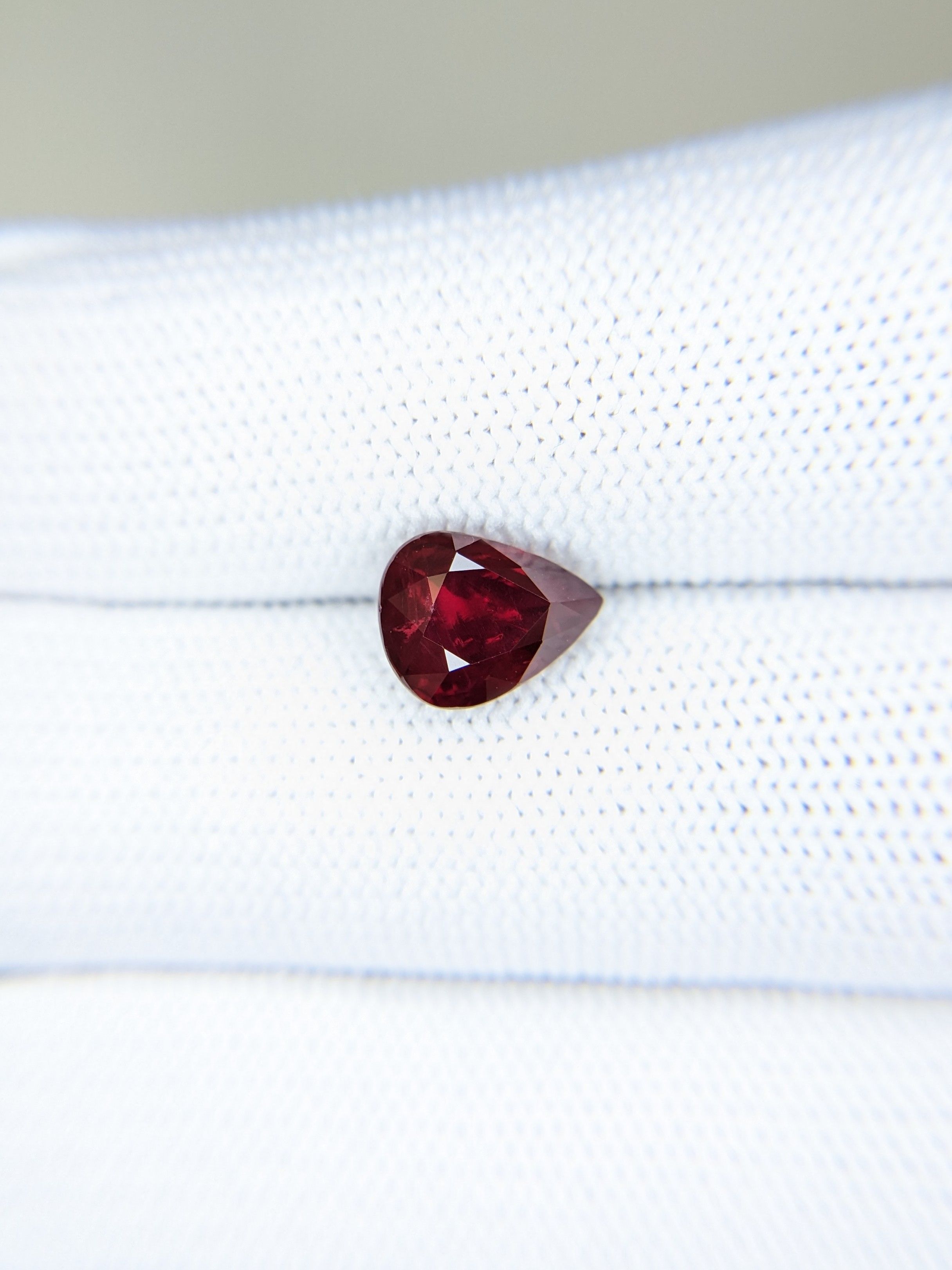 Ruby Pear: 3.05ct