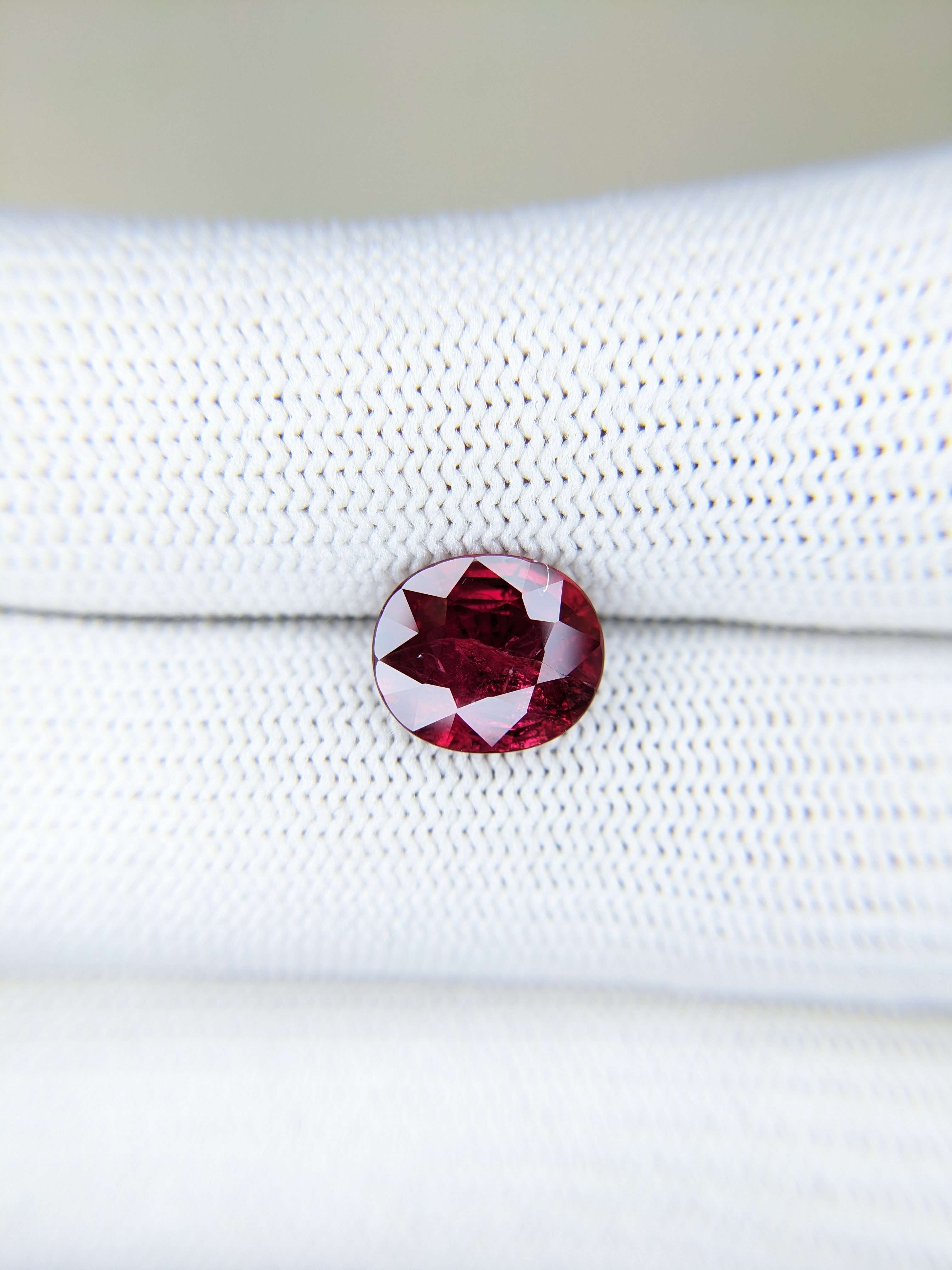 Ruby Oval: 3.33ct