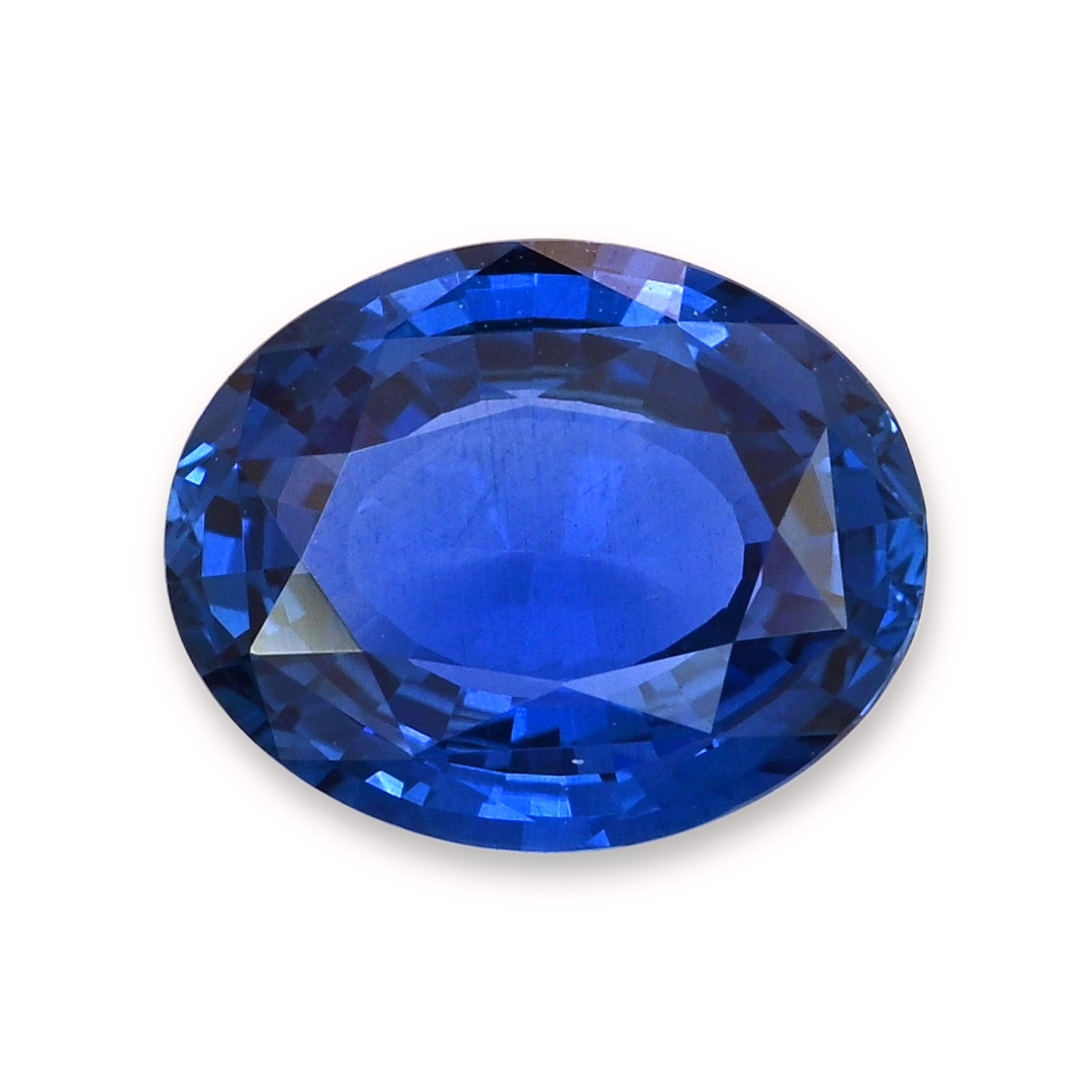Sapphire Oval: 2.71ct